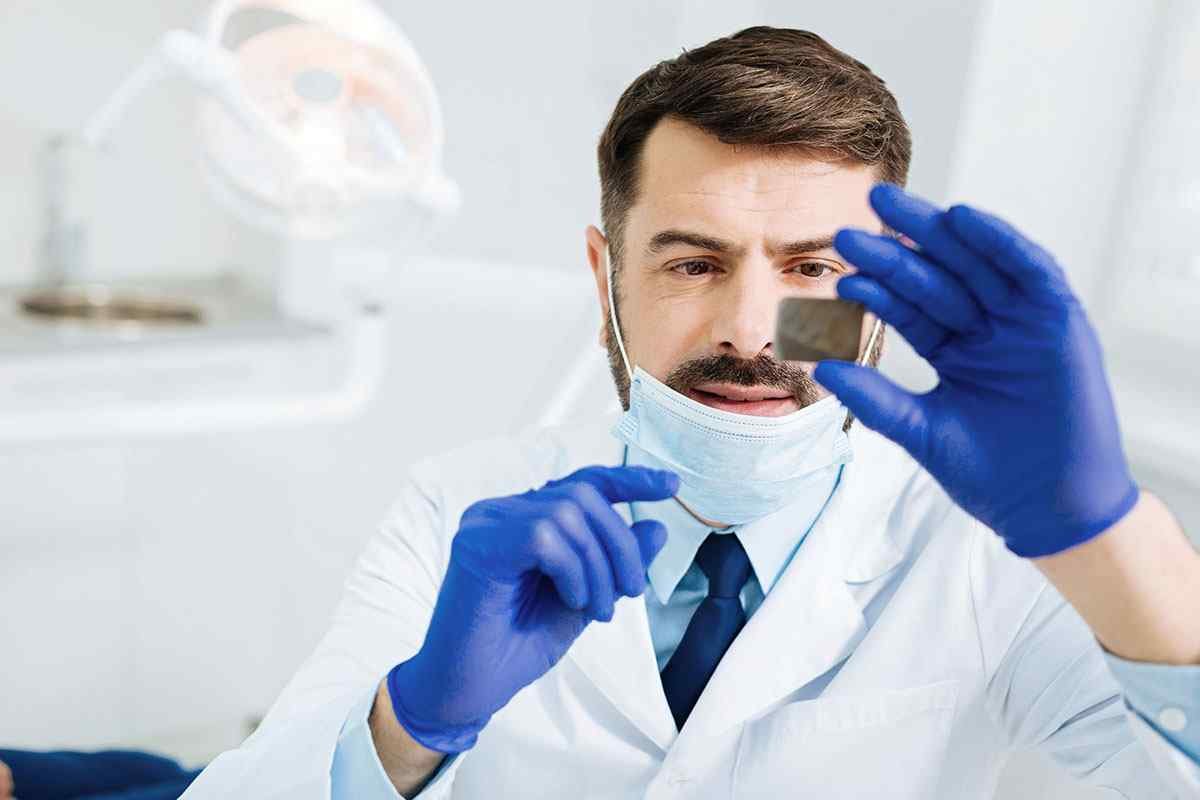 https://stomatologbl.com/wp-content/uploads/2020/01/home-services-3.jpg